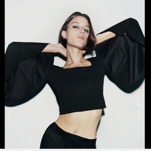 ZARA SQUARE NECK TOP SIZE M NWT